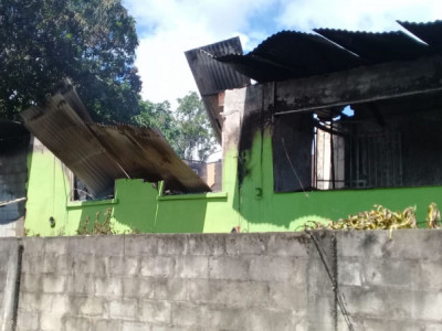 Family whose house  got burnt