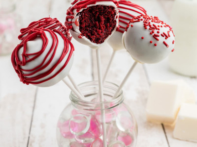 Cake pop business